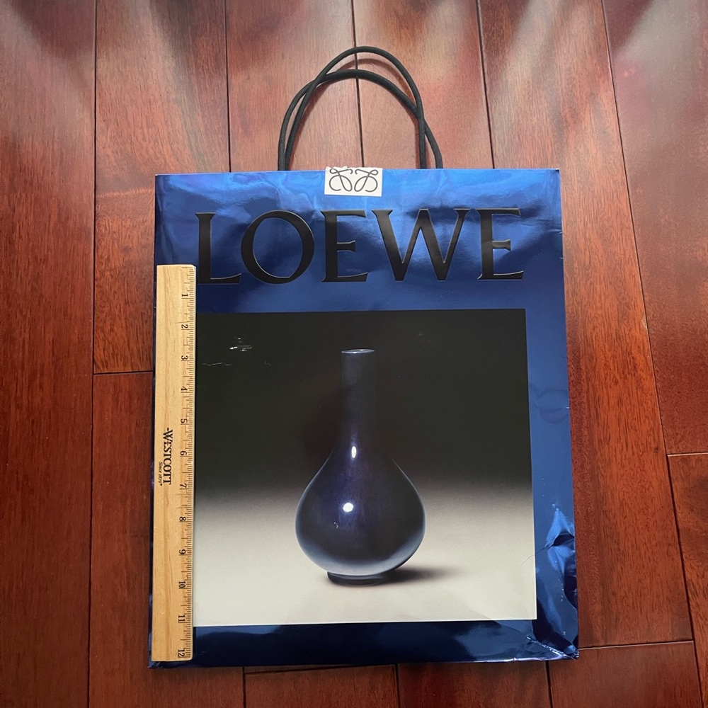Loewe gifting Bag